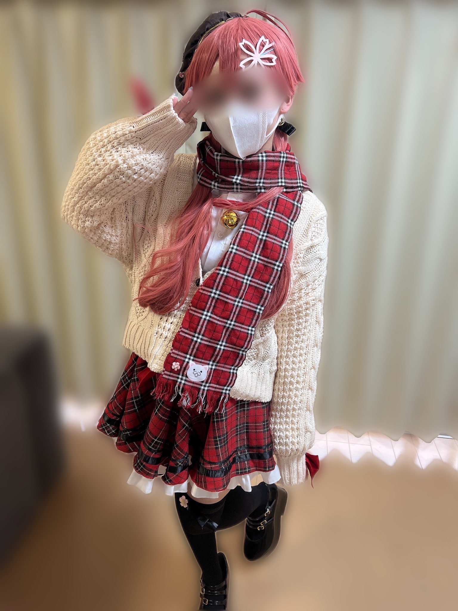 【さくらみこ】私服みこ童貞3本チンポに喉奥フェラ口内ドクドク&顔射ビュッ!生オマ... サンプル画像1
