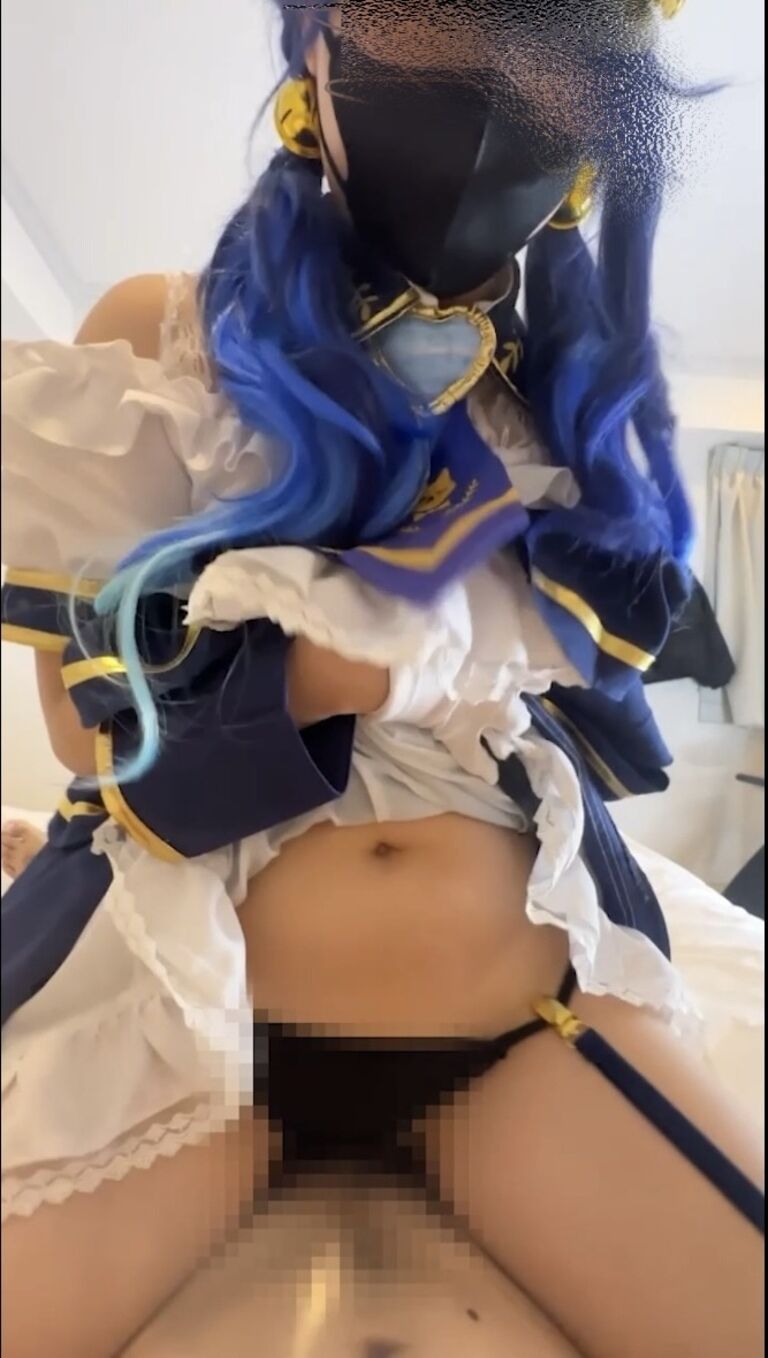 【天宮こころ】天宮こころ軍服メイドレイヤーと冬コミ後ホテル酔っぱらいオフパコ!黒... サンプル画像1