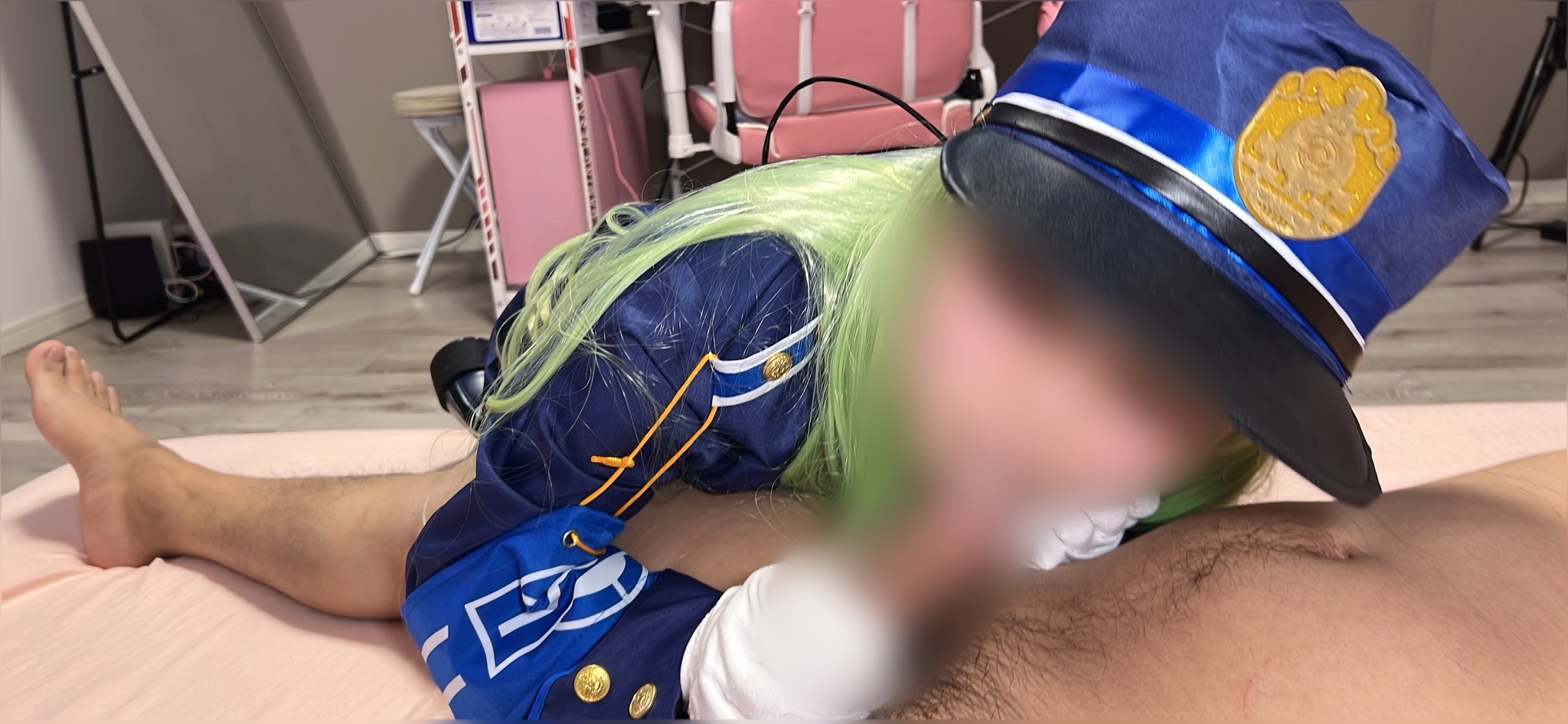 【橘ヒカリ】ブルアカヒカリのエロクイズ正解で白タイツビリビリ破壊、白パンツずらし... サンプル画像3